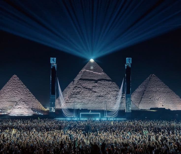 Pyramids Sound & Light Show