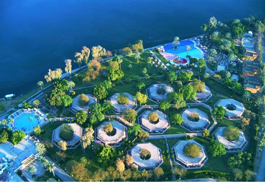 Jolie Ville King Luxor Resort